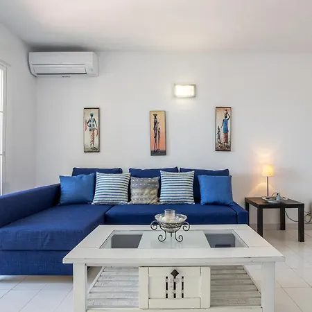 Villa Casablanca 25 *